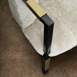 LARCHMONT CHAIR